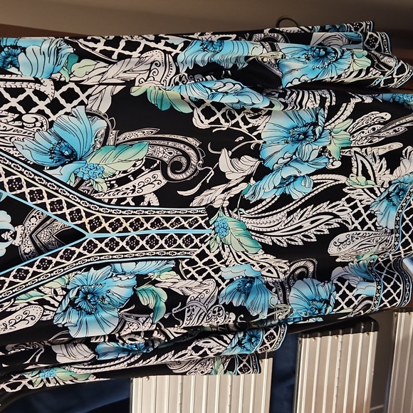 Blouse - Picture 5 of 5